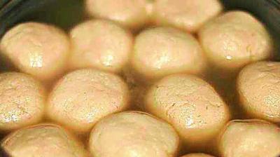 Rasagola makers of Odisha seek government support for wider reach 
